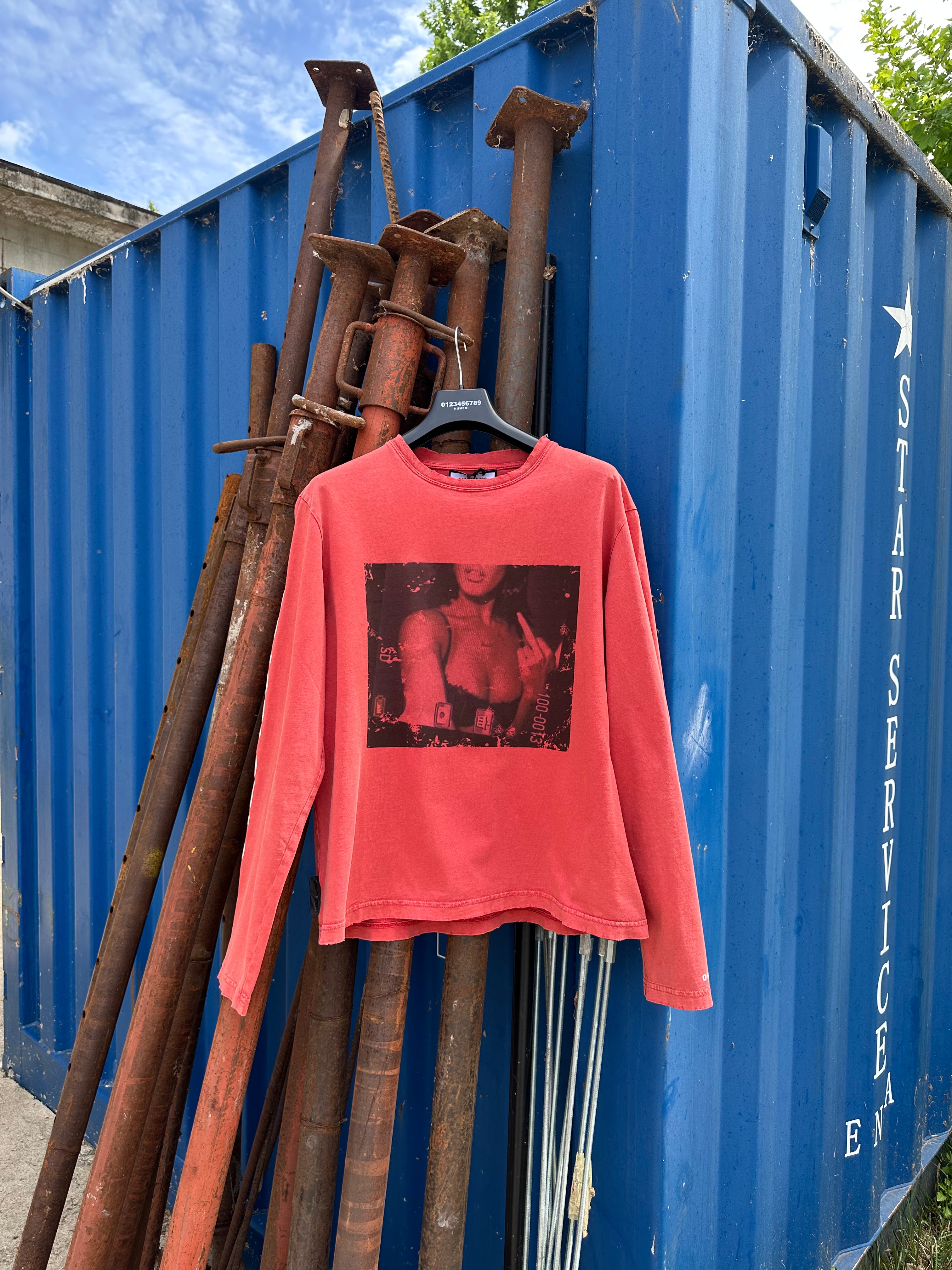 T3 LONG SLEEVE RED PRINT